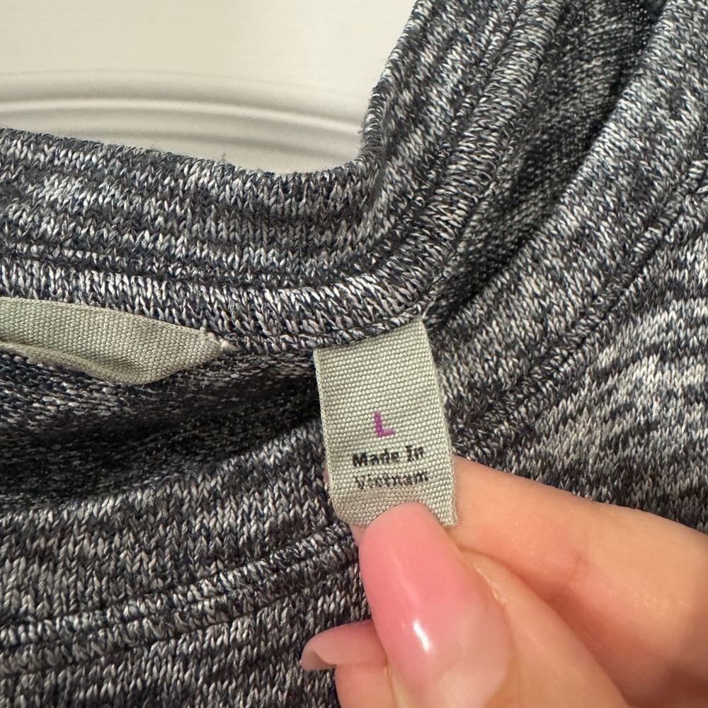 Athleta Gray Marled Long-Sleeve Pullover - Picture 5 of 8